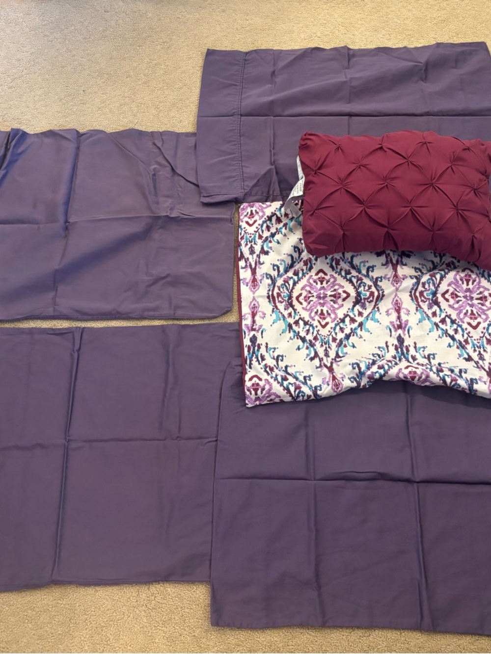 Perfect Condition! Bedding Set for Dorm Room (Twin XL) - Picture 8 of 13